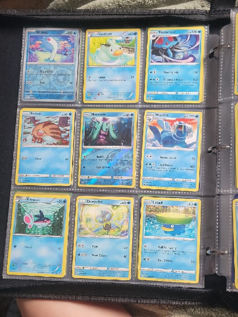 Pokemon Blue Water-Type Trading Card Set - Blue, White, Yellow - Picture 4 of 6